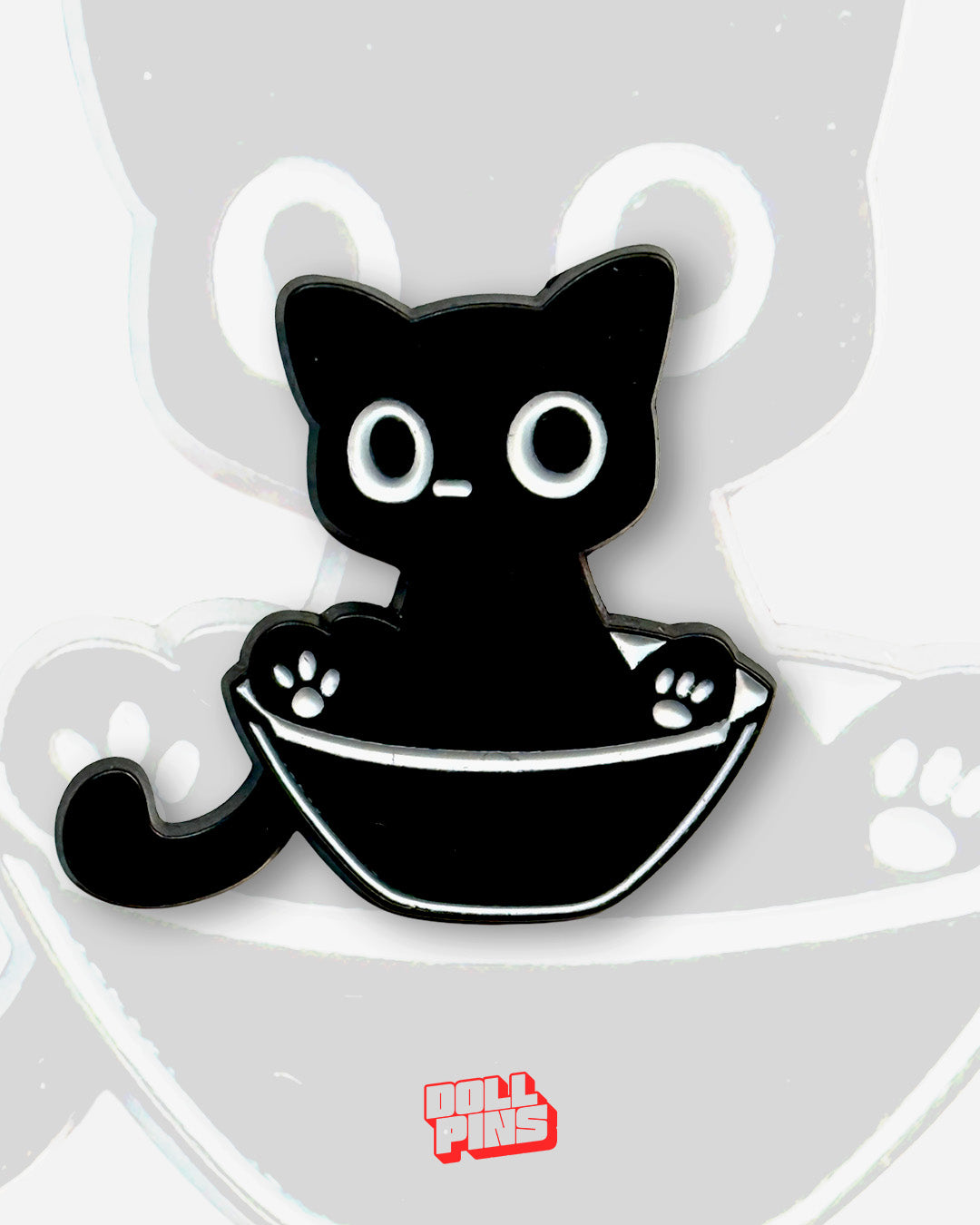 GATO NEGRO EN TAZA